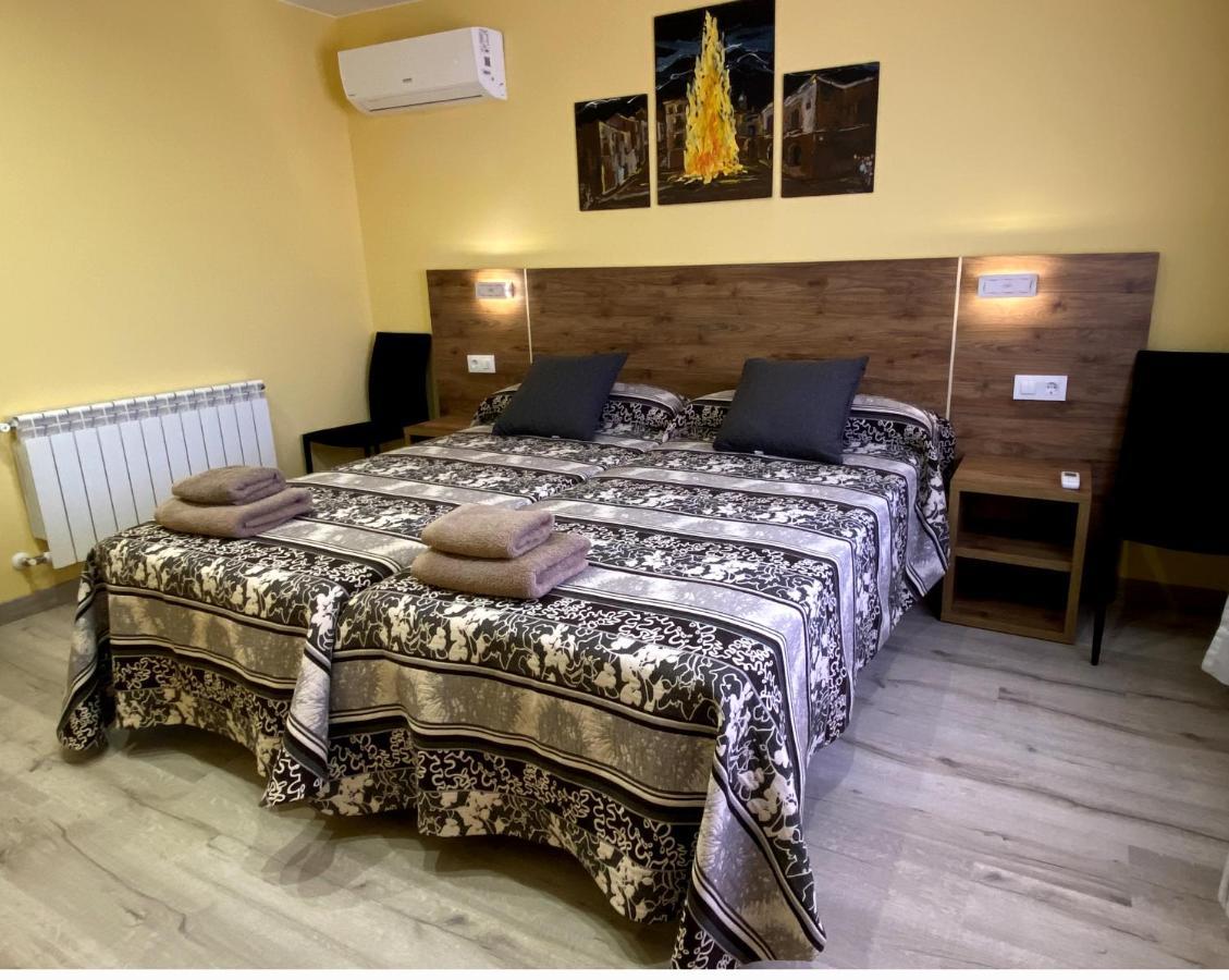 Apartamentos De Turismo Rural Las Eras Castelseras Екстер'єр фото