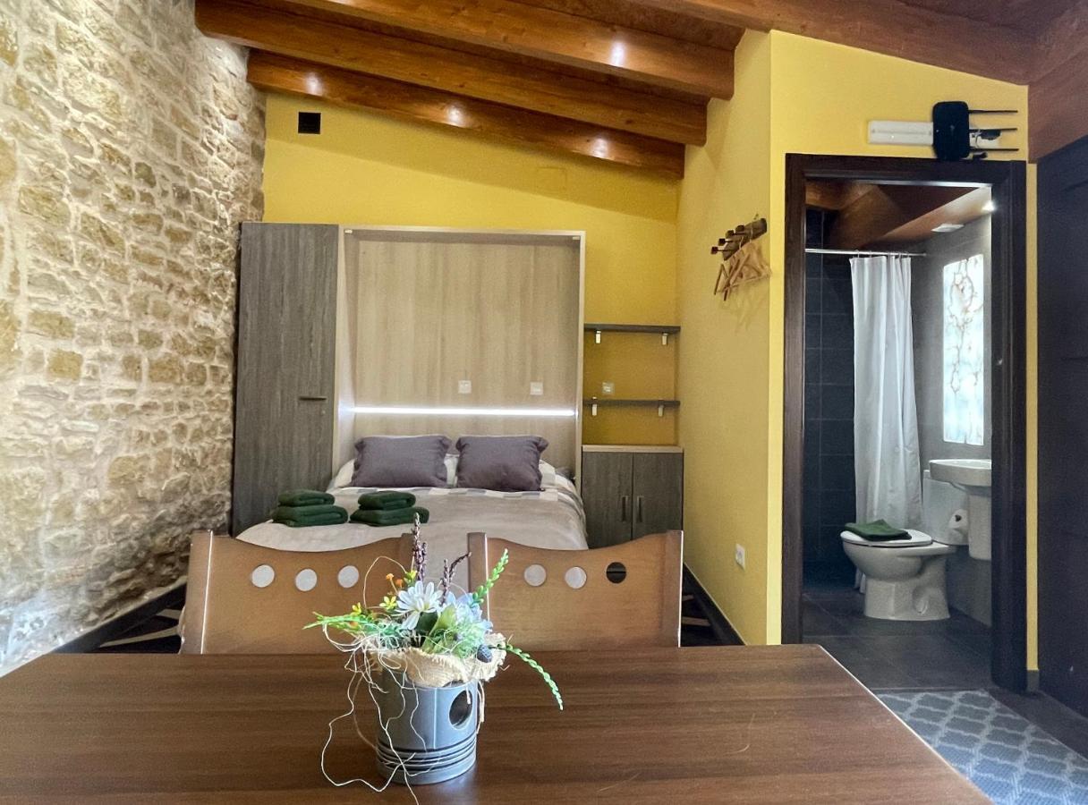 Apartamentos De Turismo Rural Las Eras Castelseras Екстер'єр фото