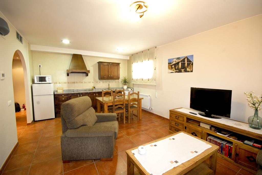 Apartamentos De Turismo Rural Las Eras Castelseras Екстер'єр фото